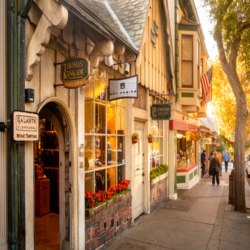 Carmel,,Usa,,-,October,,30,,2018:,Small,Stores,Along,The